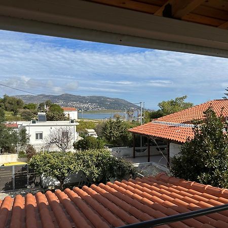 Seaside Luxury Apartments Порто-Рафти Экстерьер фото